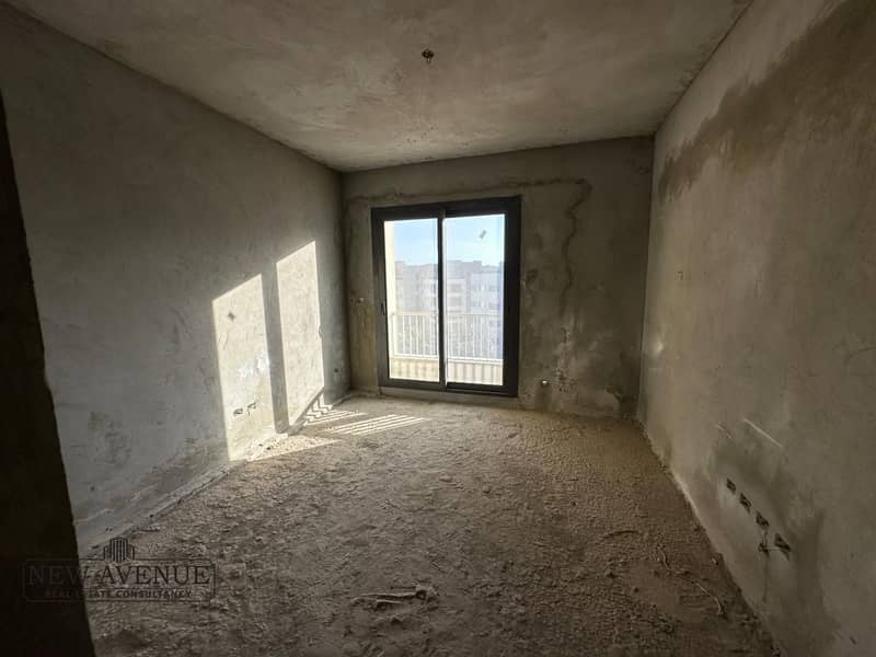 5 WhatsApp Image 2025-12-07 at 3.41. 40 PM (1). jpeg