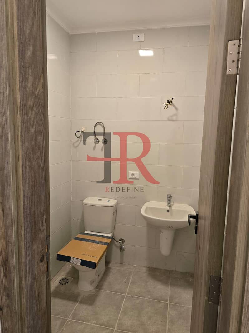 2 WhatsApp Image 2025-12-18 at 6.12. 46 PM (1). jpeg