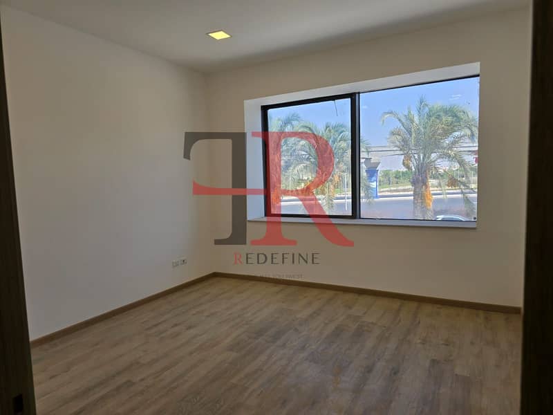 3 WhatsApp Image 2025-12-18 at 6.12. 46 PM. jpeg