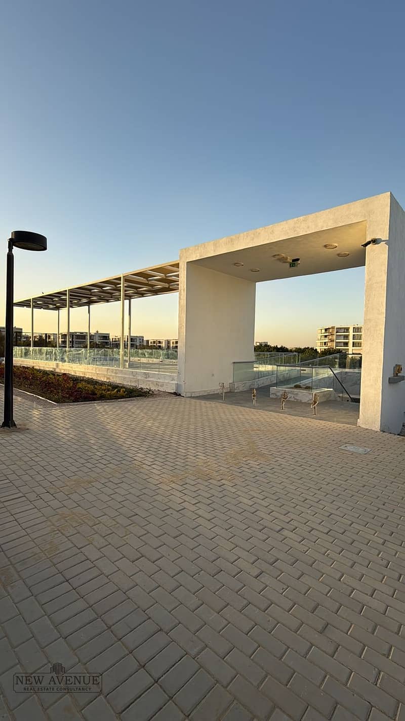 2 WhatsApp Image 2025-12-07 at 3.48. 13 PM. jpeg