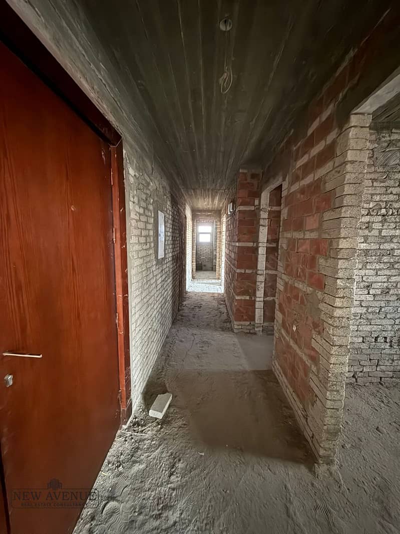 4 WhatsApp Image 2025-12-07 at 3.48. 11 PM (1). jpeg