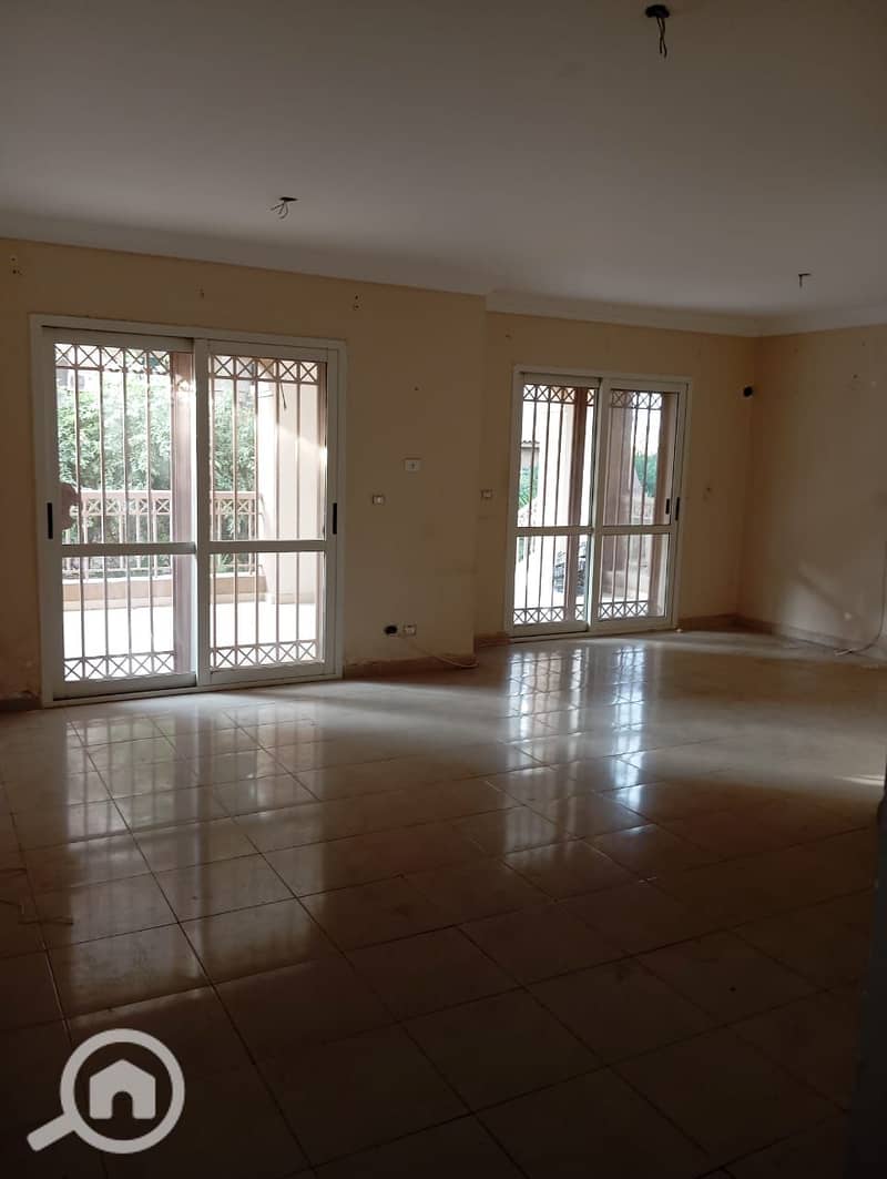 2 4b83f77e-e9a1-443d-89bc-22dc3bdaa0ae. jpg