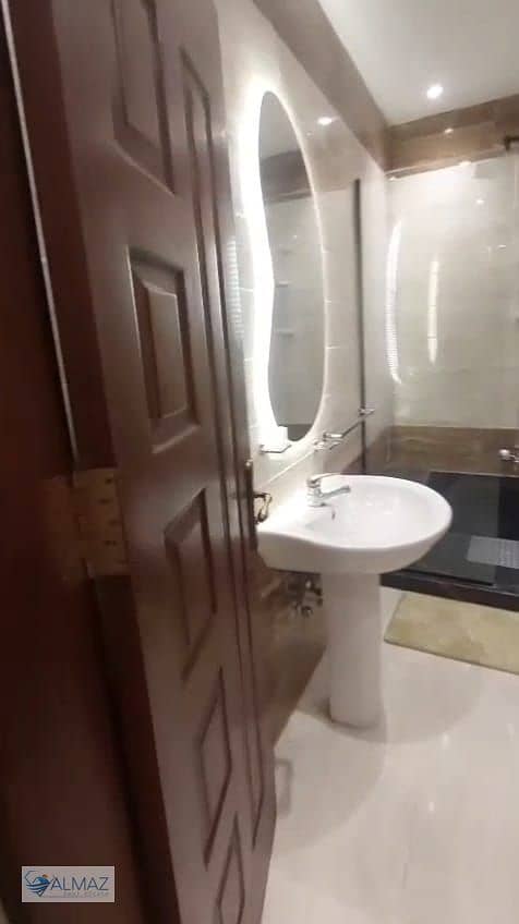 19 WhatsApp Image 2025-12-21 at 12.29. 47 PM. jpeg