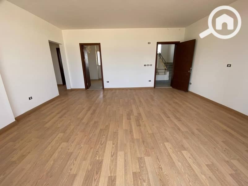 6 WhatsApp Image 2022-09-13 at 2.44. 18 PM. jpeg