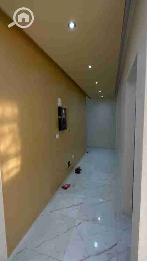 3 c4626b36-d164-4b26-9ca4-2c3c97156be0-1_all_38655. jpg