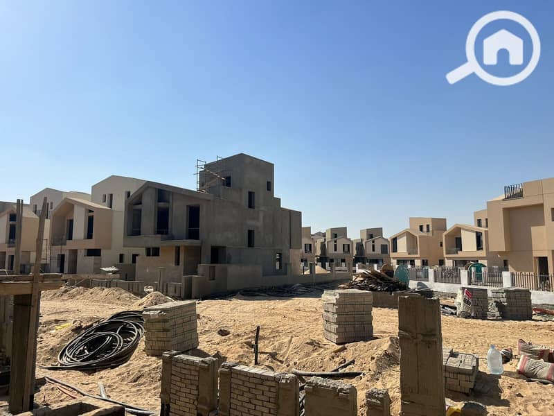 5 047c14cc-6c4b-40f0-bf47-fd6acf6ec2a7. jpg