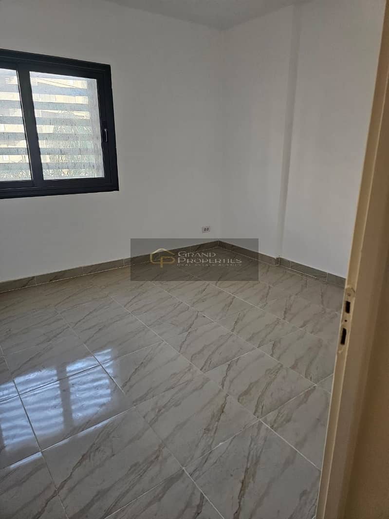 6 WhatsApp Image 2025-12-20 at 15.04. 55 (4). jpeg