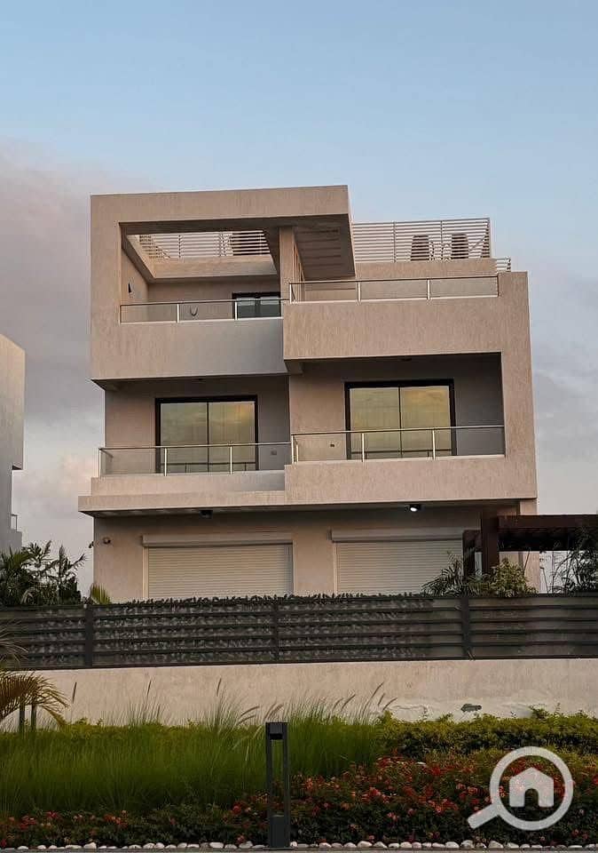 2 WhatsApp Image 2025-12-18 at 4.53. 12 PM (2). jpeg