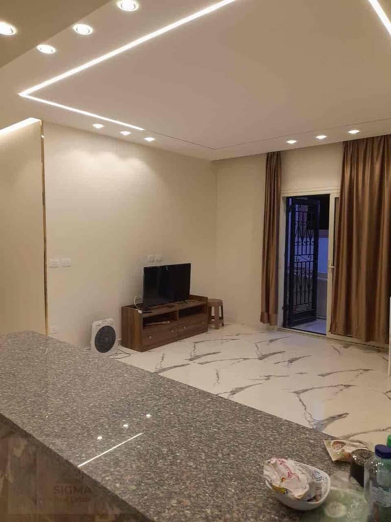 3 ab428c10-9bce-4f06-bed7-63107a489836. jpg