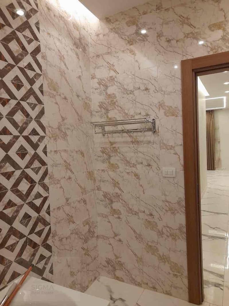 6 fec7f55b-33b3-4a0e-a3c1-cb1c2eda43d5. jpg