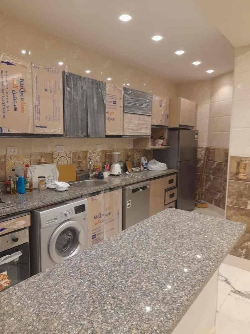 10 0f841759-bca6-4bb0-b5ba-802ad2595263. jpg