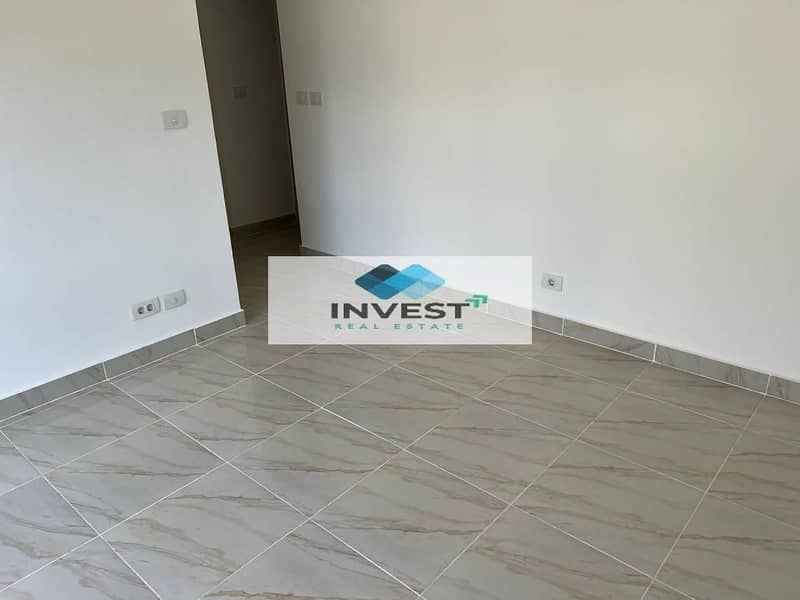 7 WhatsApp Image 2025-12-21 at 12.14. 48_fa2a8ec0. jpg