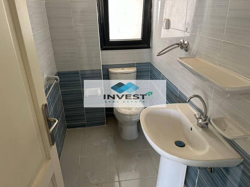 10 WhatsApp Image 2025-12-21 at 12.14. 48_ea384dda. jpg