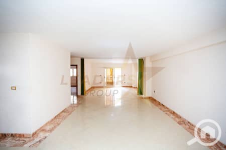 1 Bedroom Flat for Sale in Glim, Alexandria - 1. jpg
