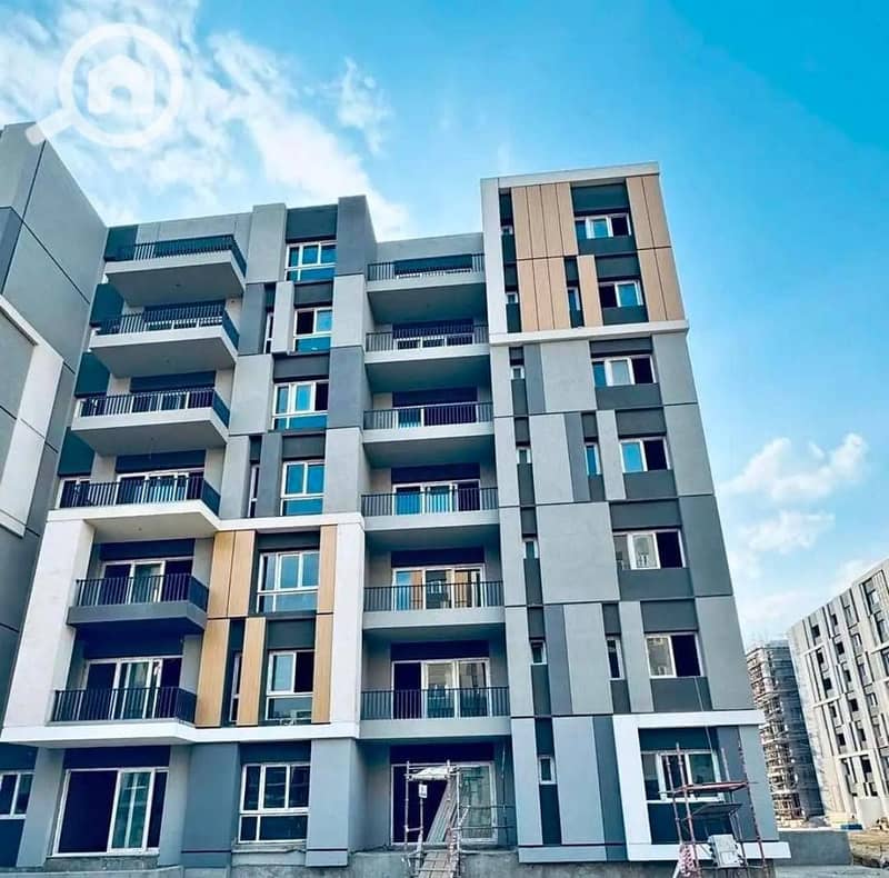 6 519408052_24983169294617152_2593150194080208236_n. jpg