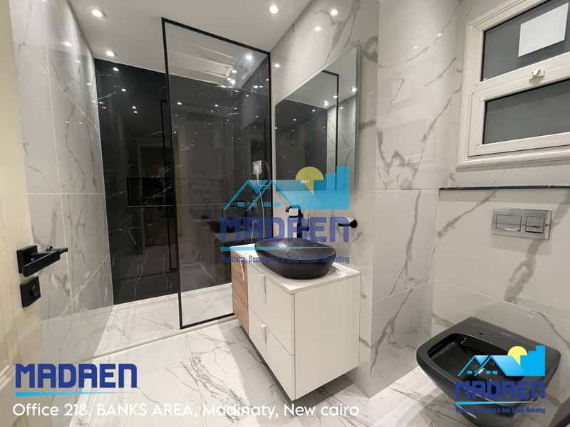 7 40cf03f5-68f2-413f-929c-87c47ad06689. jpeg