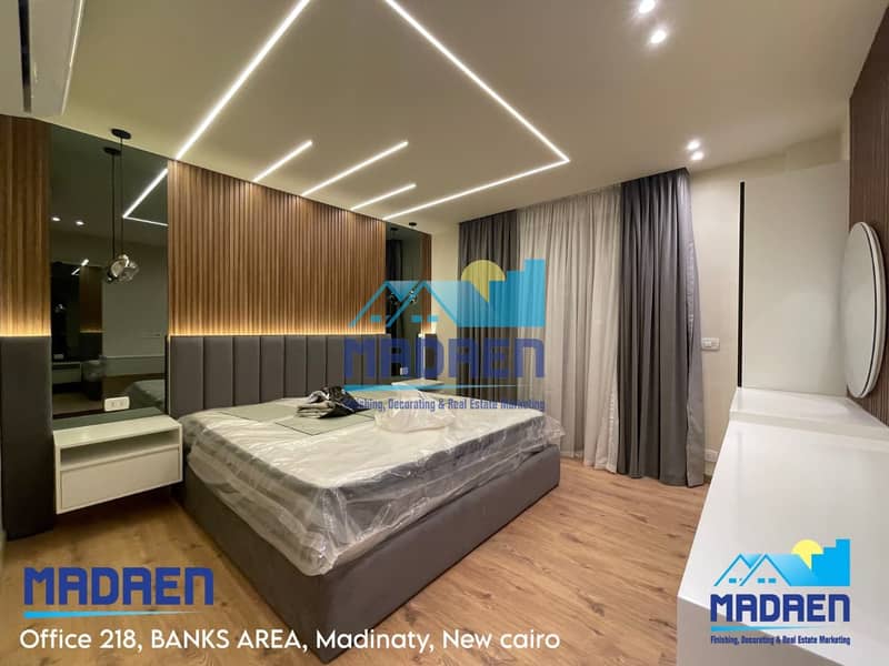 10 75a9a5bd-33ad-4ef1-b7a0-7add1834c642. jpeg