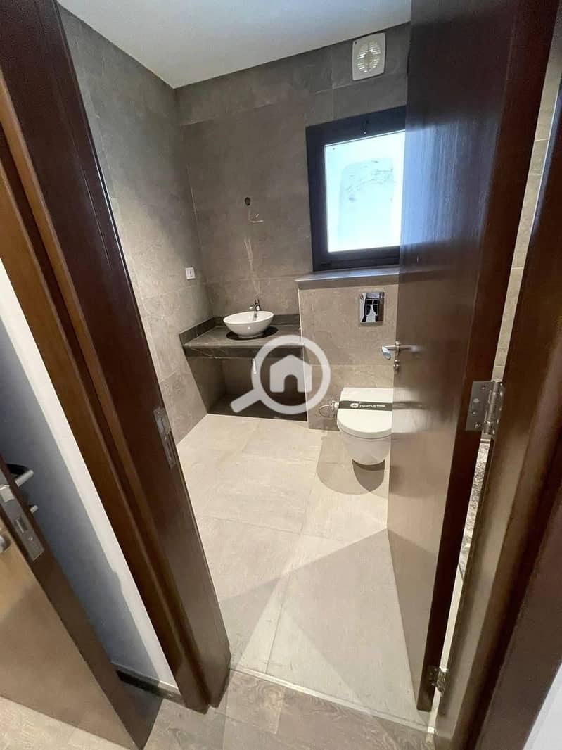 3 500547393_692420530412819_5312440651324501324_n. jpg