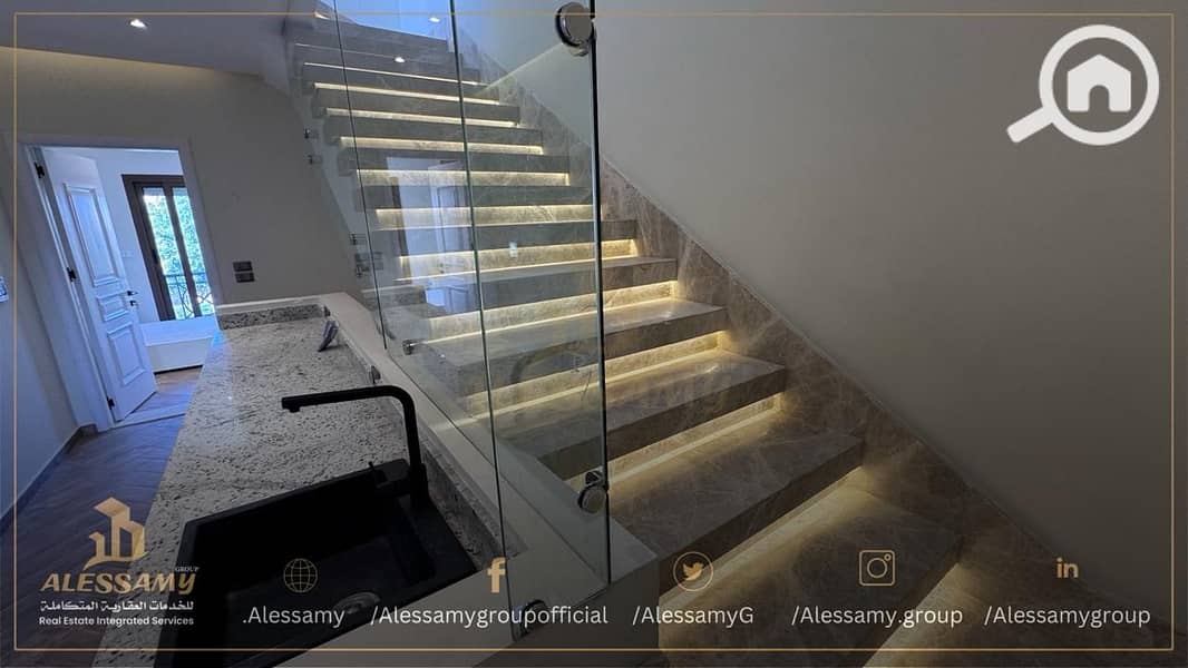 2 0f7fe04a-959a-4c7d-8b97-c2b91a8641ce. jpeg