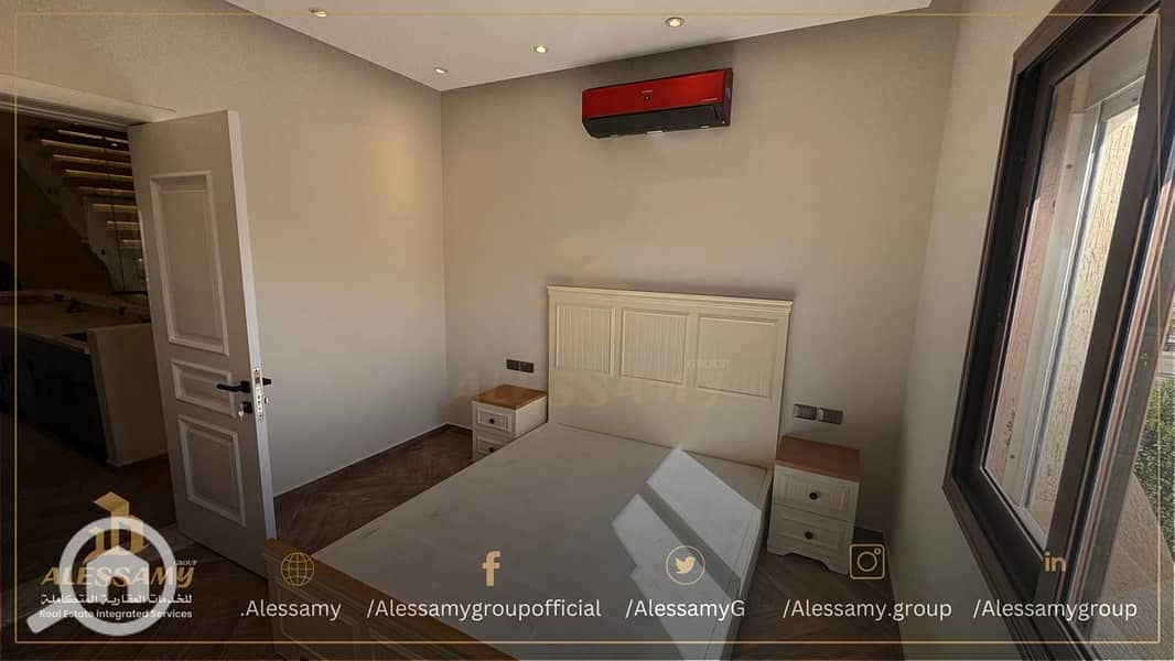 4 36df8b9b-b049-43f9-aaa7-2bfcc43afa94. jpeg