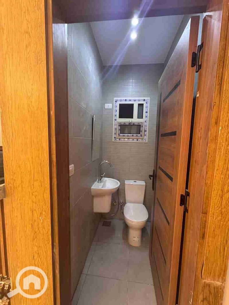 7 IMG-20251220-WA0038. jpg