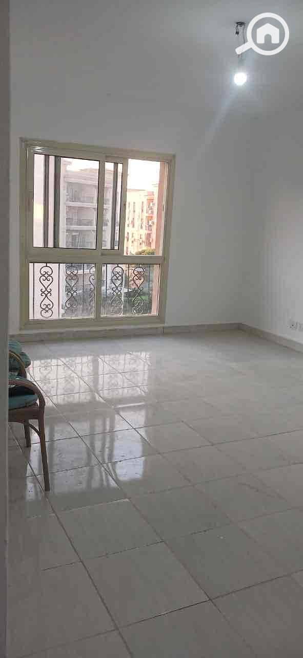 4 e66413a5-a2e7-4b85-874c-fcffd9b2aec4. jpg