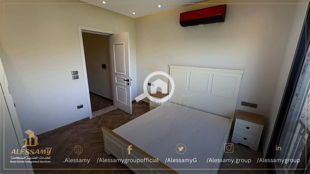 21 f8119b44-eb85-4cf8-a1ea-7e4ad8575ced. jpeg