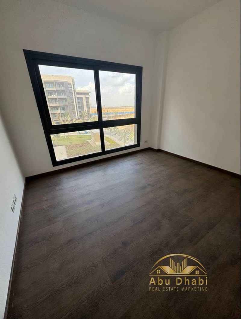 5 55806d4b-01c8-41a8-b489-3884a7e8e52b. jpg