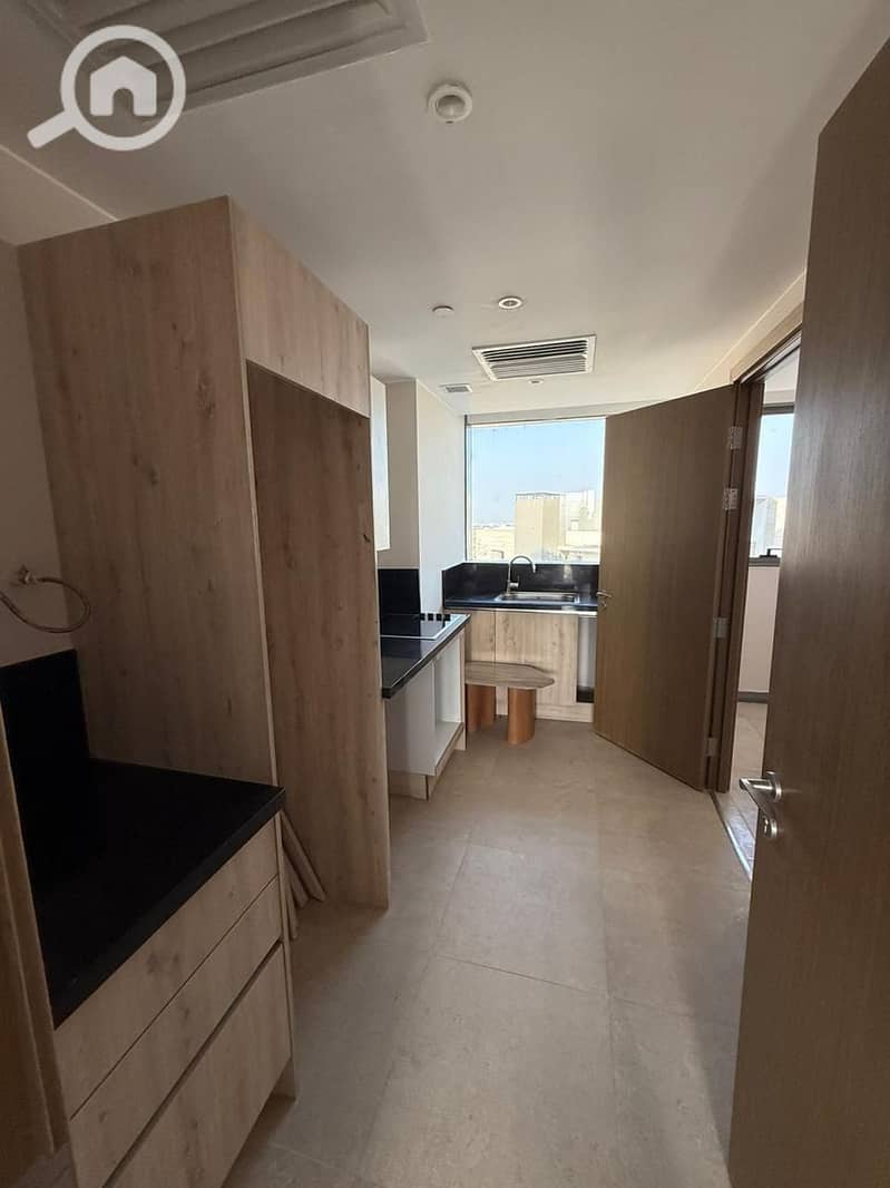 8 WhatsApp Image 2025-09-23 at 1.44. 03 PM. jpeg