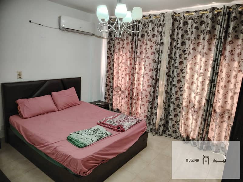 2 1c8d9c73-9510-44cb-bce6-7085535e0f37. jpg