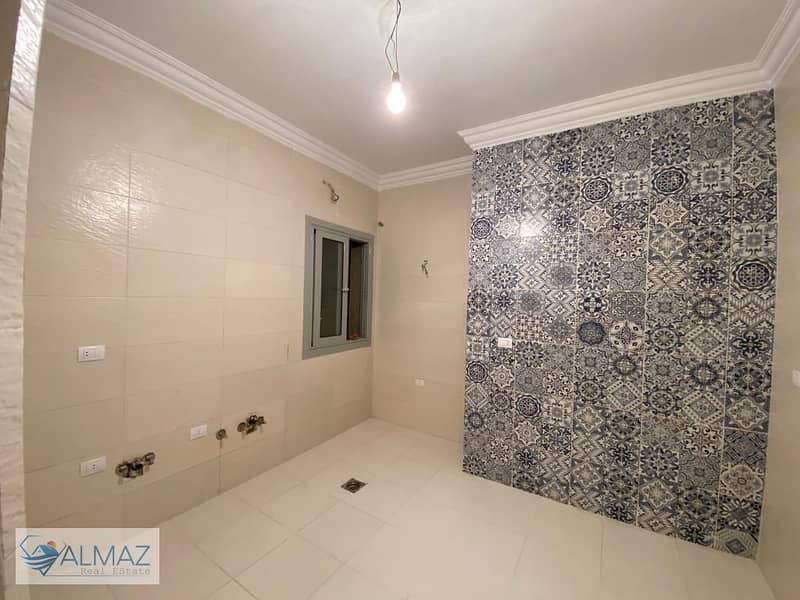 10 WhatsApp Image 2025-12-21 at 1.14. 08 PM (1). jpeg