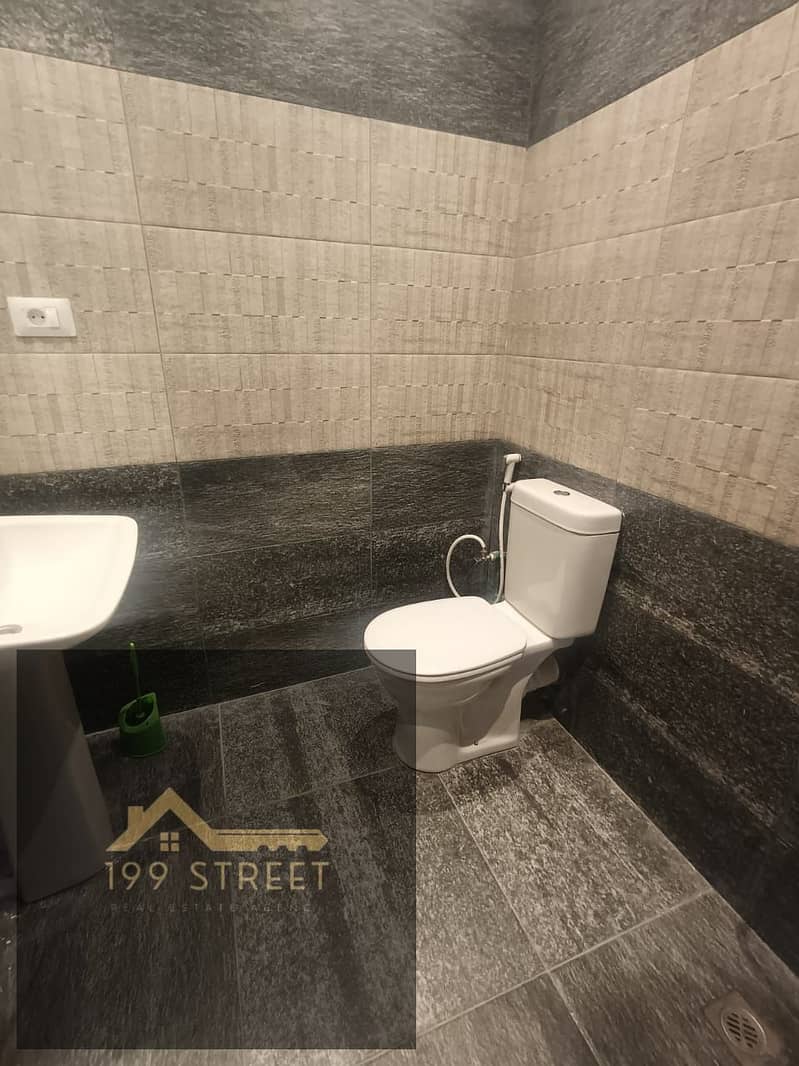 9 WhatsApp Image 2025-12-18 at 13.56. 59. jpeg