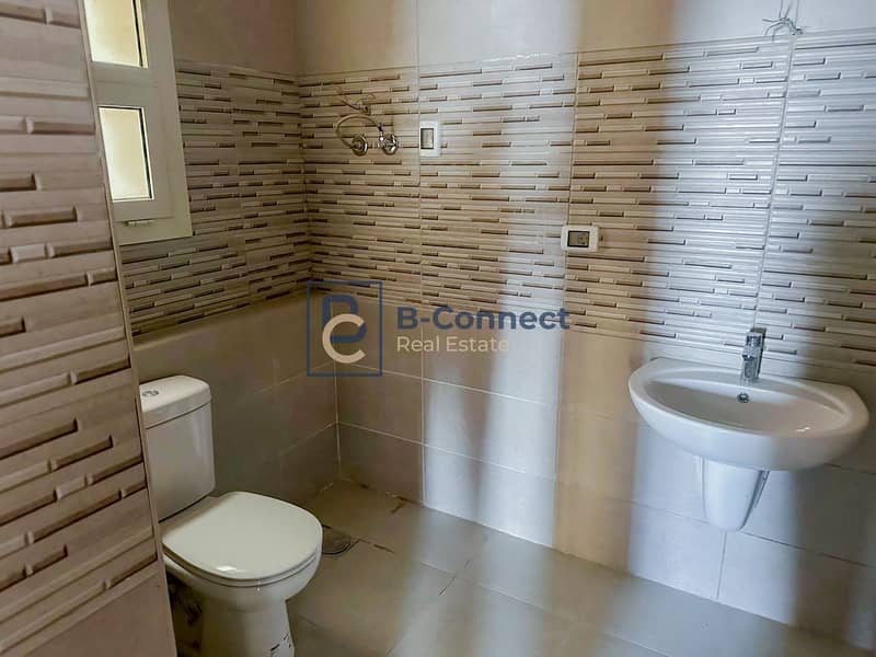 6 IMG-20251220-WA0032. jpg