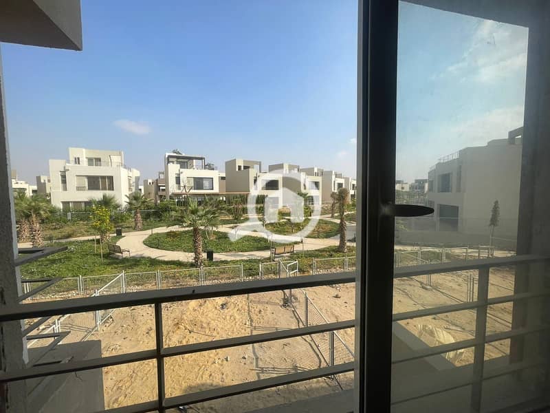 3 397439368_3643903082561082_2729824758503184_n. jpg