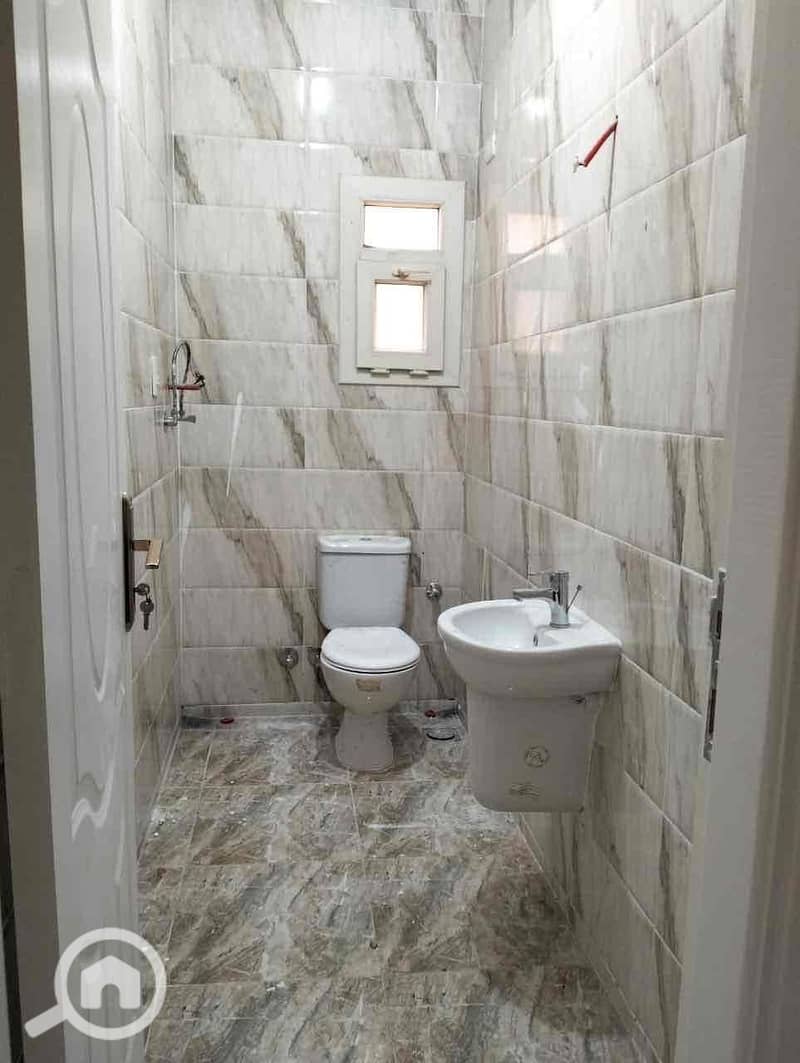 9 dbd2a438-7636-4038-8a62-e770f7d2c034. jpg