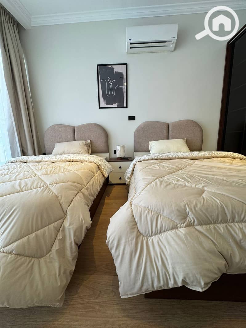 10 595067013_849191987733672_2795798216667777253_n. jpg