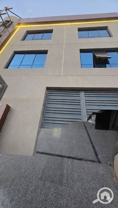 مصنع  للايجار في القاهرة الجديدة، القاهرة - Gemini_Generated_Image_573x6d573x6d573x. png