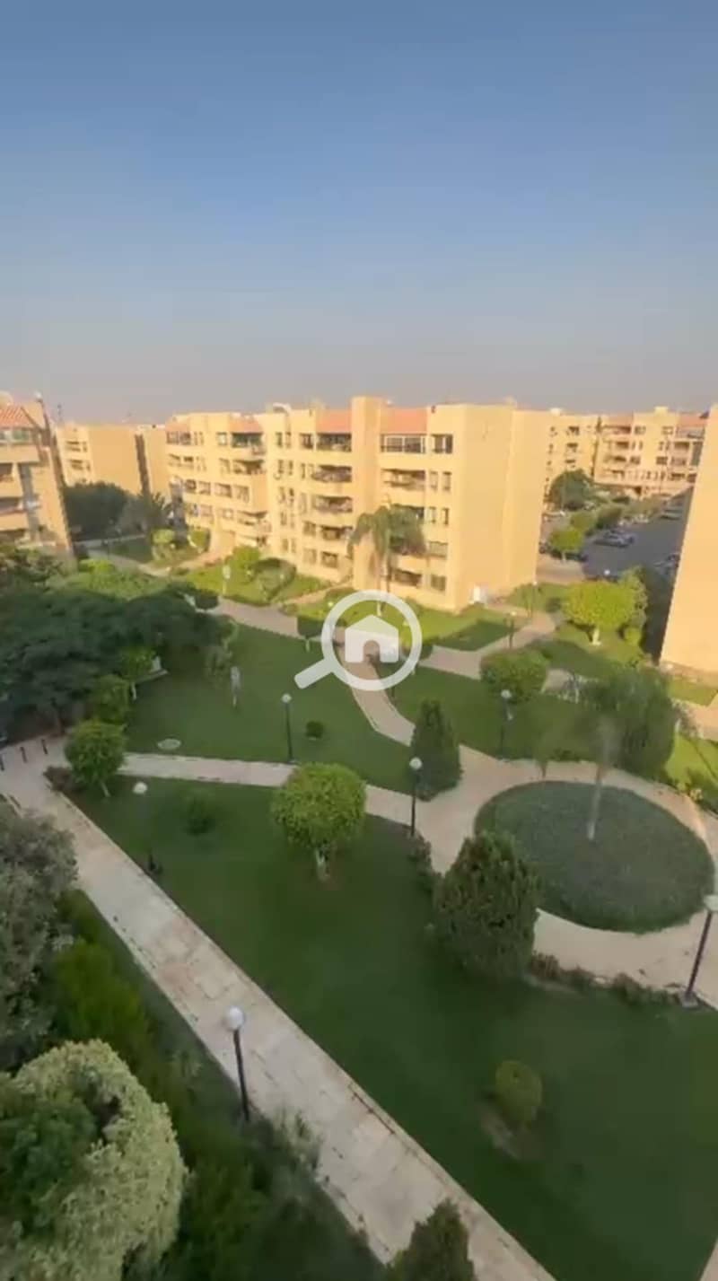 2 522517dd-4b6b-454e-9122-becc1dc93023. jpg