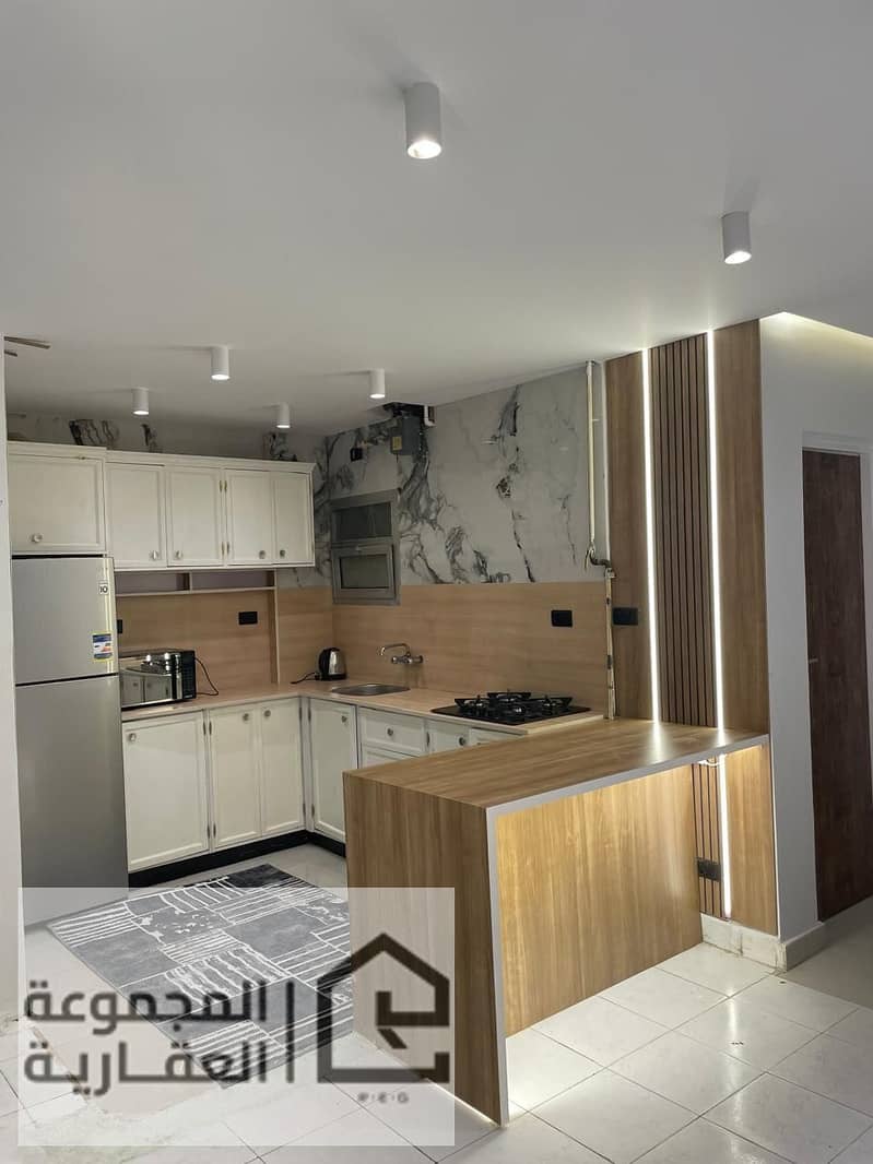 3 7708a315-2354-4700-bc1e-aa6d5c8c450e. jpg