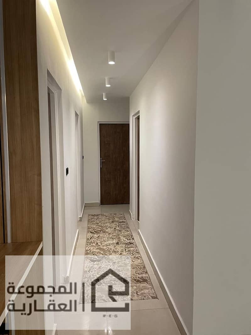 4 98554fb3-87fd-4a78-9c04-e1682b182cd7. jpg