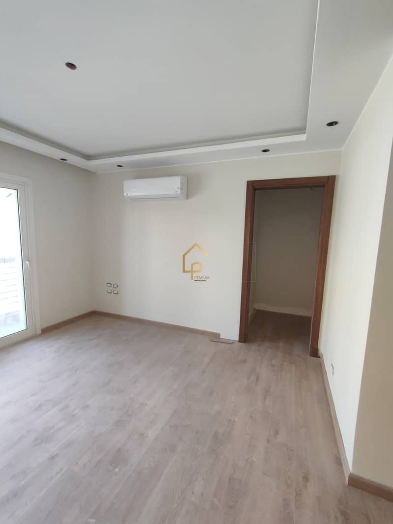 2 WhatsApp Image 2025-12-15 at 1.42. 48 PM. jpeg