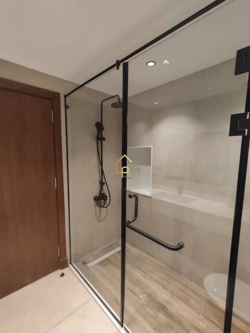 8 WhatsApp Image 2025-12-15 at 1.42. 36 PM (1). jpeg