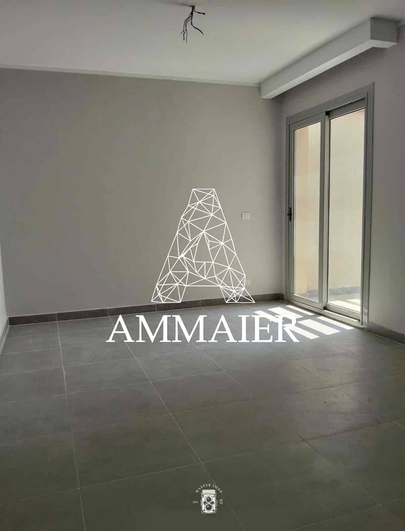 2 882eeb2c-cc3d-4a2e-b195-d26790145847. jpg