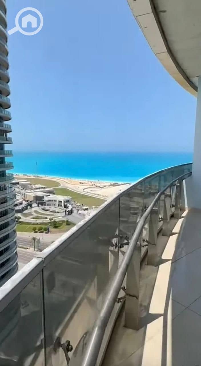 6 WhatsApp Image 2025-12-16 22.00. 55 PM. jpeg