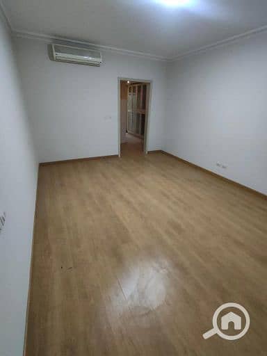 12 WhatsApp Image 2025-11-17 at 10.20. 10_b0df157d. jpg