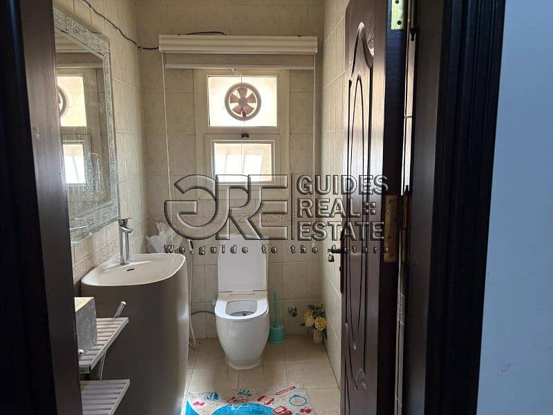 19 WhatsApp Image 2025-12-21 at 12.31. 41 (1). jpg