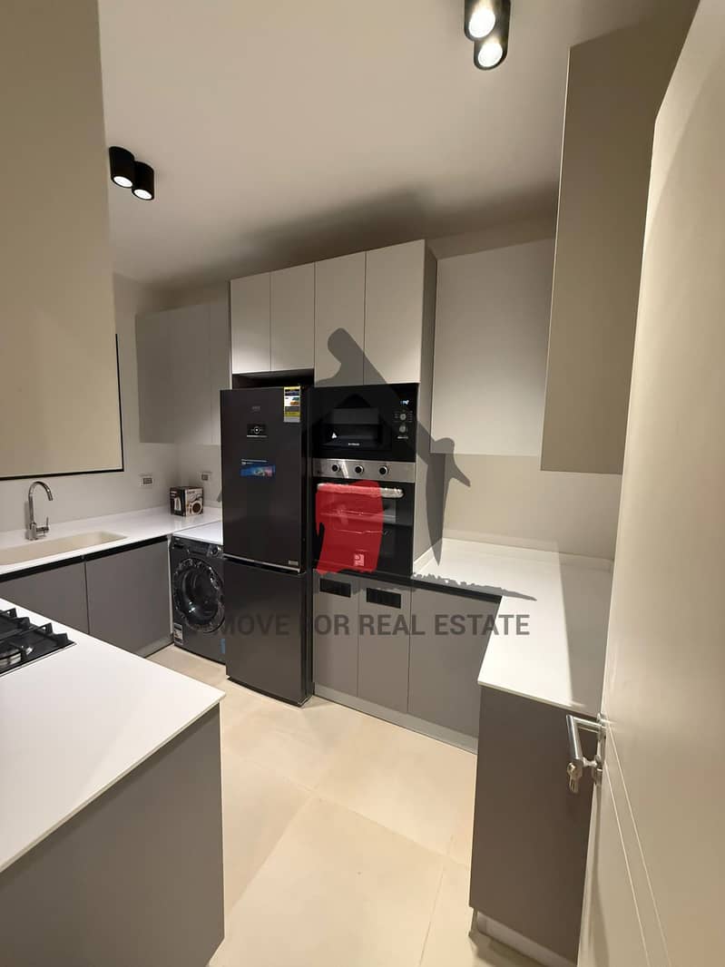 10 f7379ee8-2d59-4d56-94ff-c06ef4469e0c. jpg