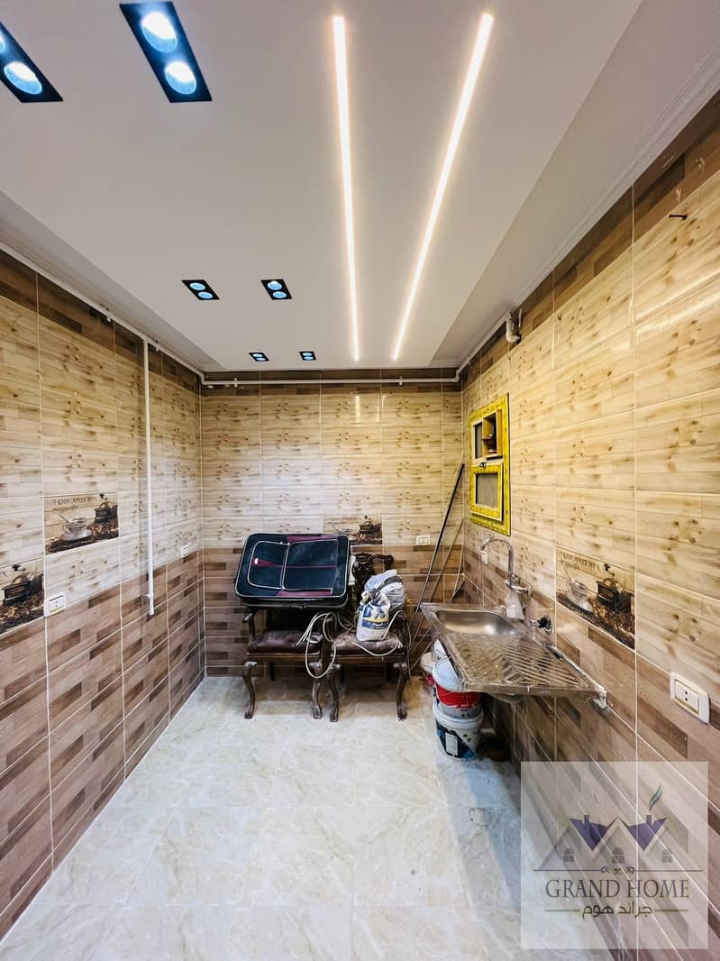 10 d86c1d1a-4d5a-45a4-9745-4eab104fc160. jpg