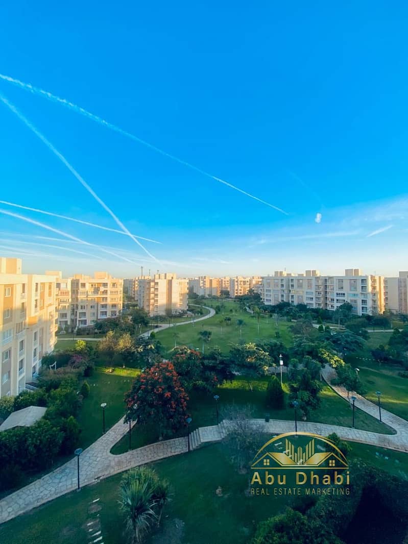 2 cda43452-59e0-448b-896d-2d2057f58ba8. jpg