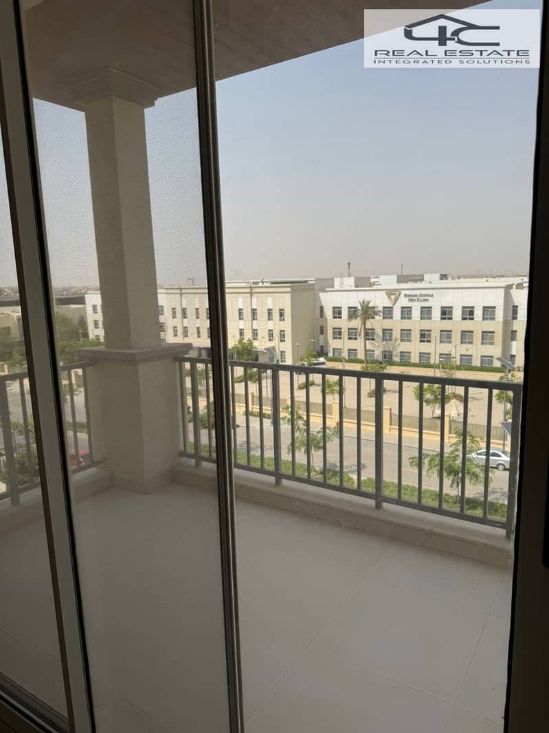 7 WhatsApp Image 2025-12-04 at 11.10. 51 (1). jpeg